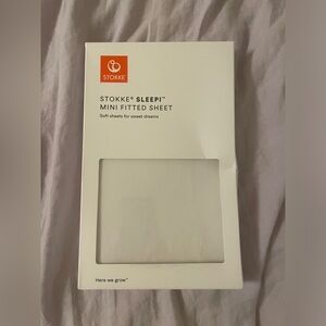 New in Box Stokke Sleepi Mini Fitted Sheet in White